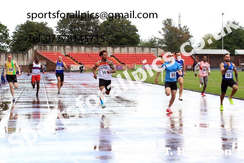 100 metres, 2023 Gateshead Tartan Games.  Photo: David T. Hewitson/Sports for All Pics